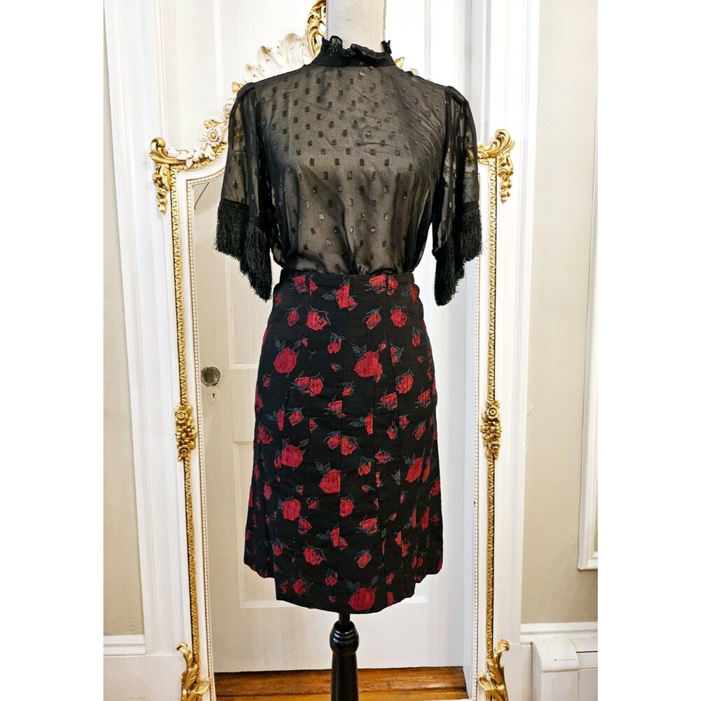 YVES SAINT LAURENT jacquard black skirt with embroidered roses, FR 36, US 4